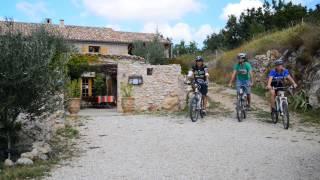 Le Luberon et le Verdon à vélo  Alpes de HauteProvence [upl. by Eenafets706]