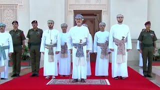 حضرة صاحب الجلالة السلطان ⁧‫هيثم بن طارق‬⁩ المعظم حفظه الله ورعاه يؤدي صلاة عيد الفطر السعيد 1445 [upl. by Barr609]