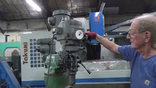 USED BRIDGEPORT VERTICAL MILLING MACHINE VARI SPD [upl. by Ahsinam691]