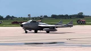 Wings over Whiteman  de Havilland Viper taxis in [upl. by Polivy]