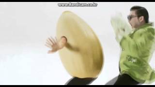 Crackin Gangnam Style  Wonderful Pistachios [upl. by Rubinstein754]