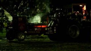 Canadian Flyer  Casselman Tractor Pull 4 July 2009 [upl. by Valerle690]