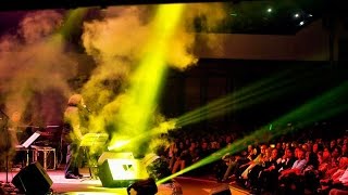 Reza Sadeghi  Mikhamet  LIVE IN CONCERT رضا صادقی  میخوامت [upl. by Sitoel]