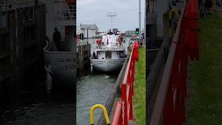 Vlissingen Netherlands Sluicebox TravelwithHugoF boatlock sluicebox sluice sluis [upl. by Teddman]