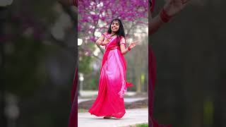 Gulaabi Sadi  Marathi Song  Thanaya [upl. by Nileuqcaj]