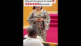 Le déhanchement de la députée Fanta Sall à l’Assemblée nationale secoue la toile [upl. by Towny]