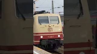 Ausfahrt von Loreley am HBF München  Thedayshort S5 folge 058 [upl. by Neurath]