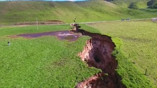 Giant sinkhole opens in New Zealand revealing 60000yearold volcanic deposit [upl. by Notsgnik]