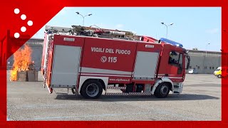 Melegnano si ribalta autobotte dei vigili del fuoco il video dellincidente [upl. by Ednihek836]