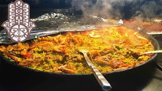 Paella Tunisienne réalisée avec un chef [upl. by Tikna]