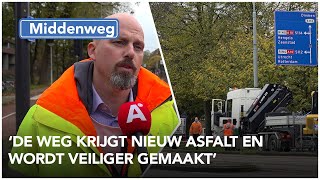 Middenweg afgesloten voor autoverkeer vanwege werkzaamheden [upl. by Jariv382]