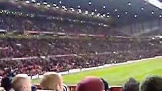 Manchester United fans sing tribute to George Best [upl. by Retnuh]