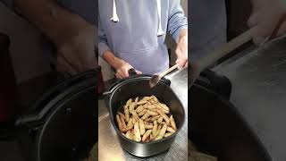 Pommes aus frischen Kartoffeln aus dem Airfryer [upl. by Tnairb661]