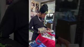 Lil Baby At Icebox Jewelry Store With 1000000 Cash in A Duffle Bag [upl. by Bellda829]