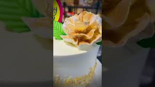 How to make it 2 KG butterscotch cake Golden flower decoration official finishing fast work [upl. by Buff]