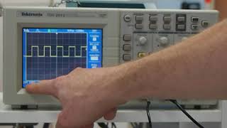 Basics of using an oscilloscope [upl. by Nytram]