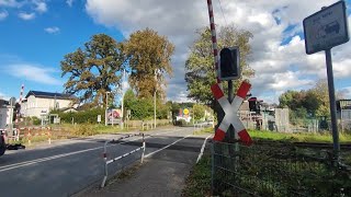 Sprechender Bahnübergang in Arnsberg  Oeventrop sauerland bahnübergang zug train [upl. by Sidran227]