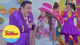 Angie Visita el Monorriel I Momentos Mágicos I Karol Sevilla en Junior Express [upl. by Anaimad]