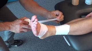 Taping Athlétique de la Cheville  Accès Physio [upl. by Buchbinder]