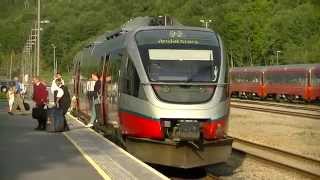 Raumabanen in station Åndalsnes  Raumabanen i Åndalsnes Stasjon  Raumabanen im Bahnhof Åndalsnes [upl. by Atteuqehs]