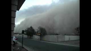 Huge Arizona Dust Storm  July 5th 2011  Pitch black in less than 3 minutes [upl. by Leunam]