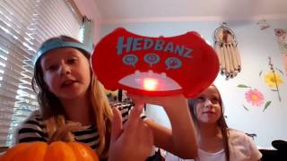 How to play Hedbanz Electronic game review [upl. by Lane]