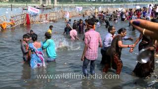 Devotees throng river Yamuna during Ganesh immersion [upl. by Sorodoeht]