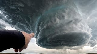 20 EPIC TORNADOES CAUGHT ON CAMERA [upl. by Lederer664]