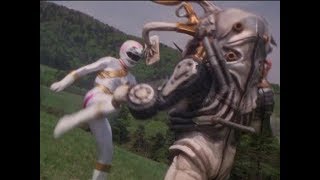 Power Rangers vs Bus Org  E12 Predazord Awaken  Wild Force  Power Rangers Official [upl. by Kostman]