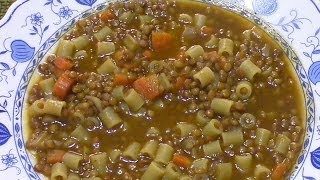 Minestra o zuppa di Lenticchie  Ricetta con Pasta [upl. by Waverly704]