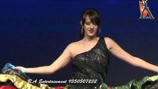 Hazel Keech live Performance [upl. by Iinde970]