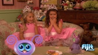 Sophia Grace amp Rosie Meet Fijit [upl. by Beryle683]