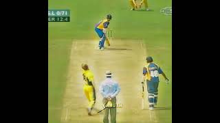 Sanath Jayasuriya vs Brett Lee The Ultimate Clash of Cricket Titans [upl. by Tabbitha350]