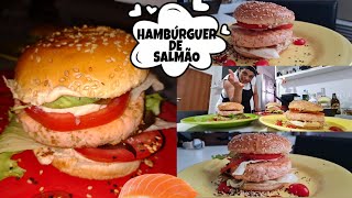 HAMBÚRGUER DE SALMÃO DA MADAME CUSCUZ [upl. by Eignav]