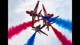 RIAT 2018 RAF Red Arrows Royal Air Force celebrates centenary 100RAF with spectacular air show 4K [upl. by Emmi]