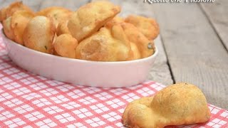 Nuvolette fritte allorigano e spezie  Ricette che Passione [upl. by Holly]