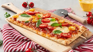 Margherita Flatbread Pizza  Fresh Homemade Pizza in 12 Minutes [upl. by Him5]