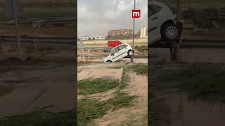 Coches amontonados en barro en el Barrio de la Torre I MARCA [upl. by Garcia]