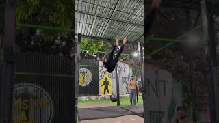 Dislocate 3 fail 😭 calisthenics calisthenicstraining bodyweightworkout freestyle powershorts [upl. by Adigirb214]