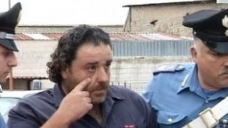 Castelvolturno CE  Camorra  Pizzo e droga sul litorale domizio 10 arresti live 040612 [upl. by Watanabe]