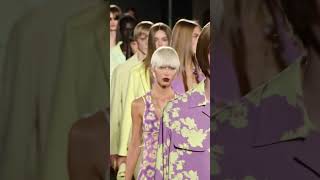 Iris Law catwalk versace SpringSummer 2025 [upl. by Pirbhai206]