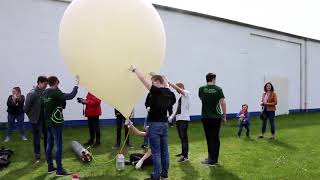 Schüler entsenden Wetterballon [upl. by Dannon]