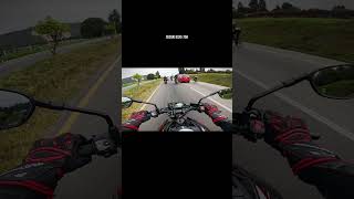 Llamando la atención en SUZUKI GSXS750 🥴 suzuki biker gsxs750 [upl. by Hnil23]