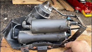 Diesel Fuel Filter removal and fitting new diesel fuel filter on a Landrover Freelander 1TD4 [upl. by Kreda]