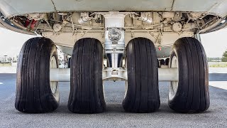 Maintaining Monstrously Huge 28Wheel Landing Gear of US Largest 420 Ton Aircraft [upl. by Earleen]