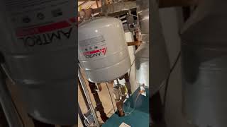 WHAT IS AN EXPANSION TANK expansion tank boilers [upl. by Cyndy]