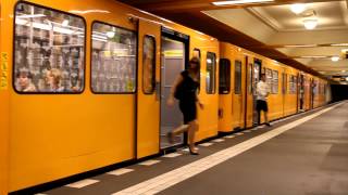 Berlin Naturkundemuseum  Ein und Ausfahrt der UBahn Linie 6 1080p HD [upl. by Loughlin]