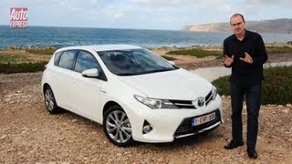 Toyota Auris review  Auto Express [upl. by Navad]