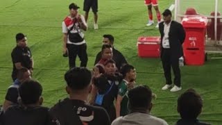 RICUH paulo sitanggang bersitegang dengan suporter pss sleman yg kecewa psssleman [upl. by Ulund]