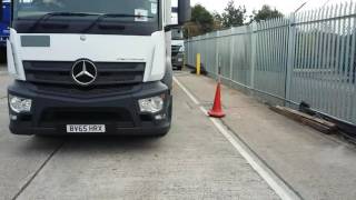 class 2 hgv training reversing procedure [upl. by Aynek]